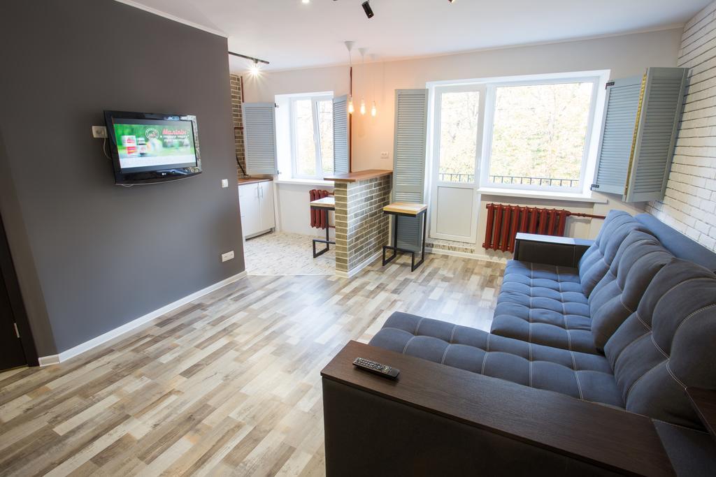 Loft Apartment Near Botanical Garden Harkiv Exterior foto