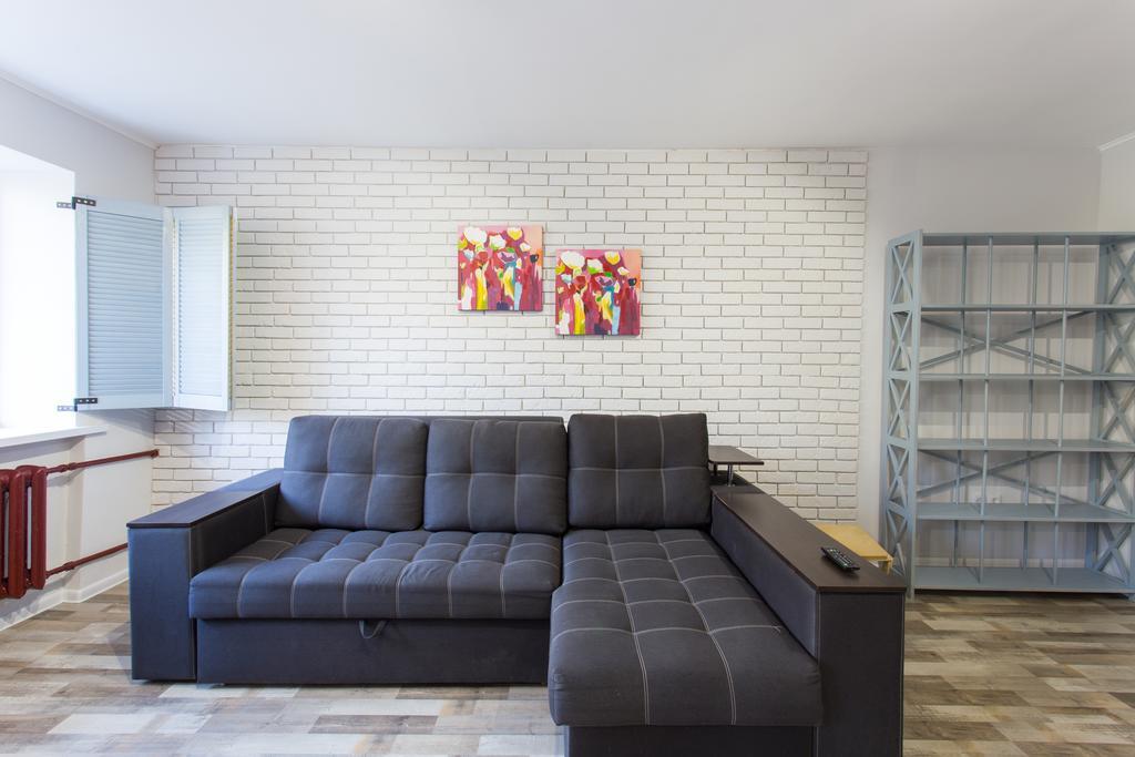 Loft Apartment Near Botanical Garden Harkiv Exterior foto